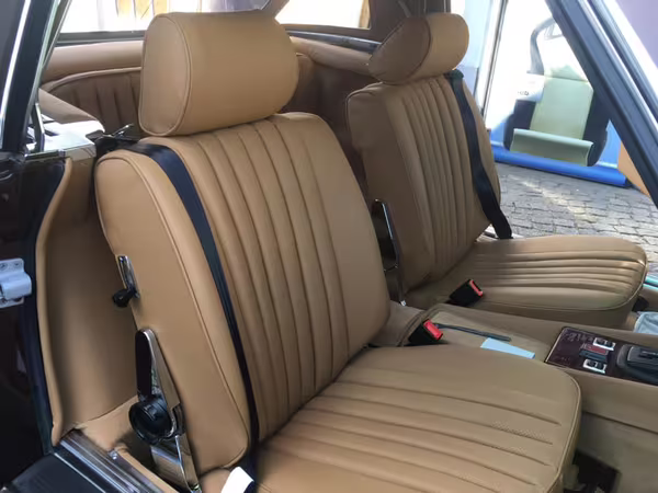 127er  Mercedes Benz